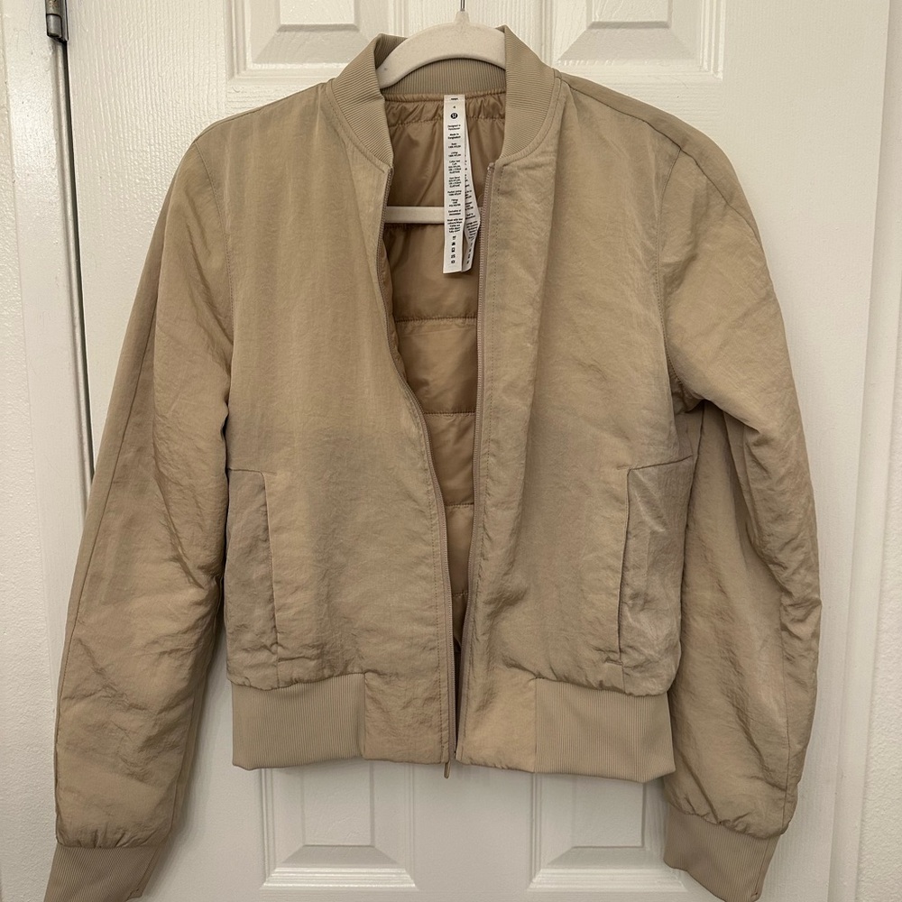 Lululemon Tan reversible Bomber Jacket Relaxed Fit